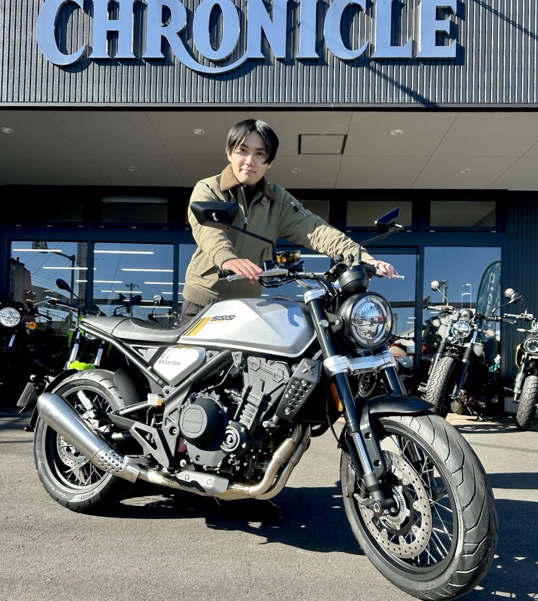 chronicle521's tweet photo. おはようございます!
BRIXTON🇬🇧
クロスファイヤ500
ご納車*\(^o^)/*
おめでとうございます!
#ブリクストン #Crossfire500 https://t.co/nAmie13M8a