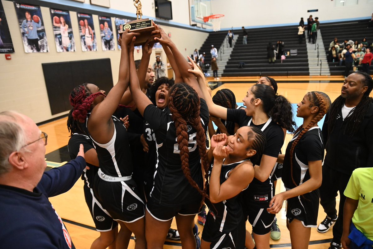 Washington HS (@sbwashingtonhs) on Twitter photo With the win tonight, The Lady Panthers are NIC champs for the fourth year in a row. They also break Penn’s record of 45 straight victories and just earned their 47th straight. Congratulations Panthers!! <a href="/sbwathletics/">SBW Panthers</a> <a href="/WHSPanthersGBB/">🐾Washington Panthers GBB 🐾</a> <a href="/SBCSCAthletics/">South Bend Athletics</a> <a href="/ChuckFreeby/">Chuck Freeby Sports</a> <a href="/angdicarlo/">Angelo Di Carlo</a> With the win tonight, The Lady Panthers are NIC champs for the fourth year in a row. They also break Penn’s record of 45 straight victories and just earned their 47th straight. Congratulations Panthers!! <a href="/sbwathletics/">SBW Panthers</a> <a href="/WHSPanthersGBB/">🐾Washington Panthers GBB 🐾</a> <a href="/SBCSCAthletics/">South Bend Athletics</a> <a href="/ChuckFreeby/">Chuck Freeby Sports</a> <a href="/angdicarlo/">Angelo Di Carlo</a>