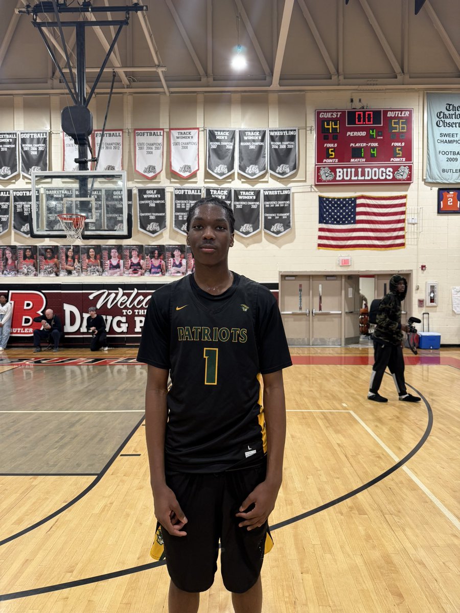 BIG SH🏀TS (@bigshotsglobal) on Twitter photo BUTLER VS INDEPENDENCE
<a href="/ButlerMensBB/">Butler Mens Basketball</a> 56
0 Terrance Badio 15
4 Eli Grier 10
5 DQ Currence 8
<a href="/indybball1967/">Independence HS (NC) Boy's Basketball Program</a> 44
1 Lusemo Macharia 12 BUTLER VS INDEPENDENCE
<a href="/ButlerMensBB/">Butler Mens Basketball</a> 56
0 Terrance Badio 15
4 Eli Grier 10
5 DQ Currence 8
<a href="/indybball1967/">Independence HS (NC) Boy's Basketball Program</a> 44
1 Lusemo Macharia 12