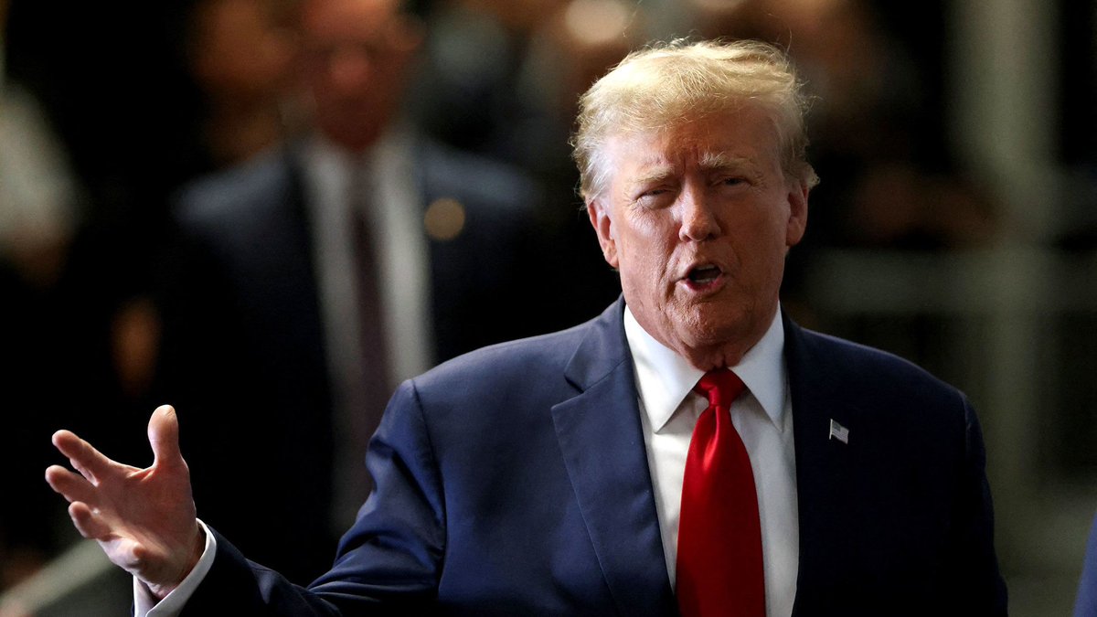 radioteletoxic's tweet photo. ÉTATS-UNIS 🇺🇸: L'administration Trump prévoit un raid d'immigration à grande échelle à Chicago la semaine prochaine.#Info91 https://t.co/csyebjo2ha