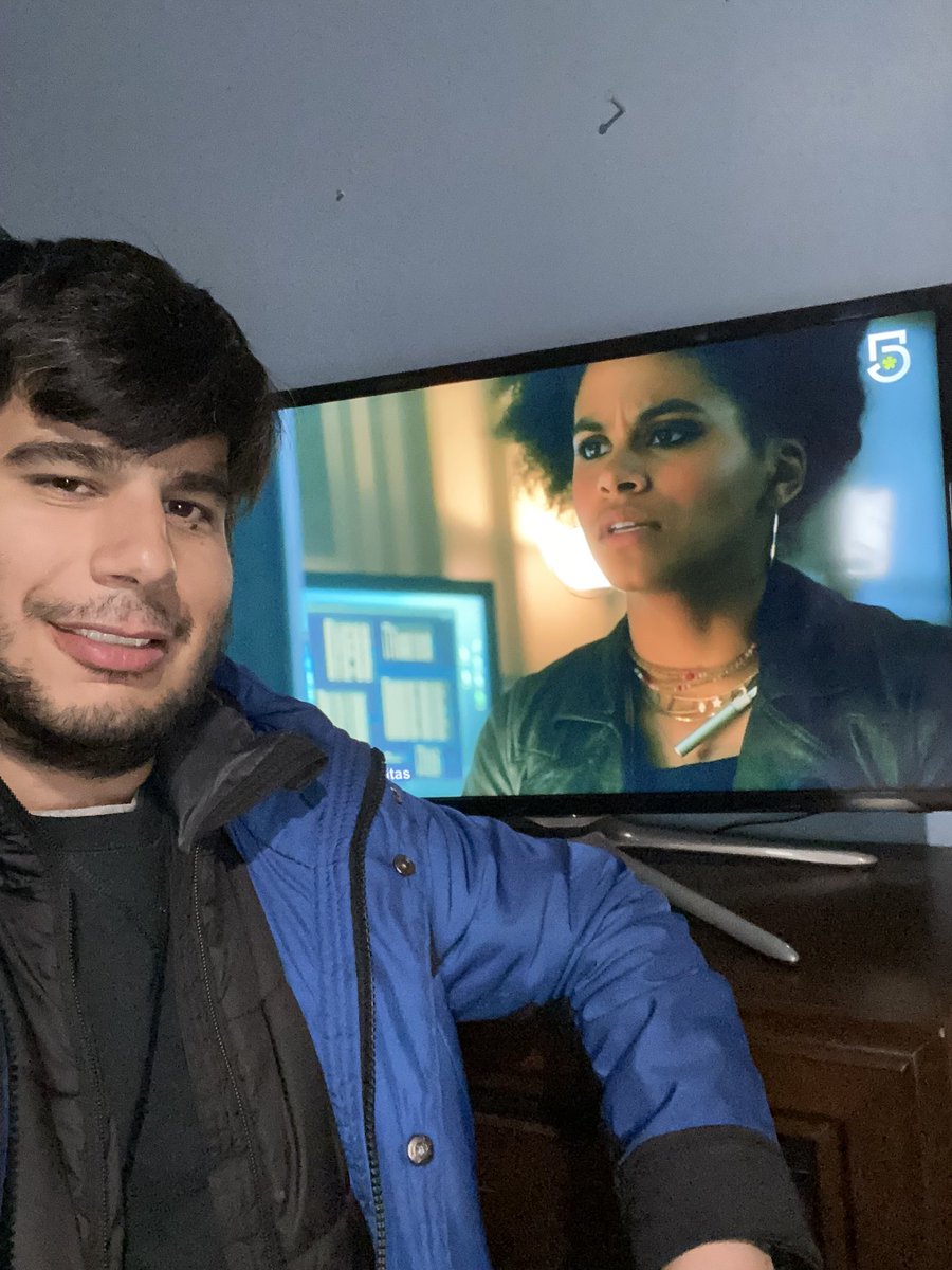 #ViernesDePalomitasconGeotormenta y Viendo <a href="/MiCanal5/">El 5</a>  saludos desde Dgo