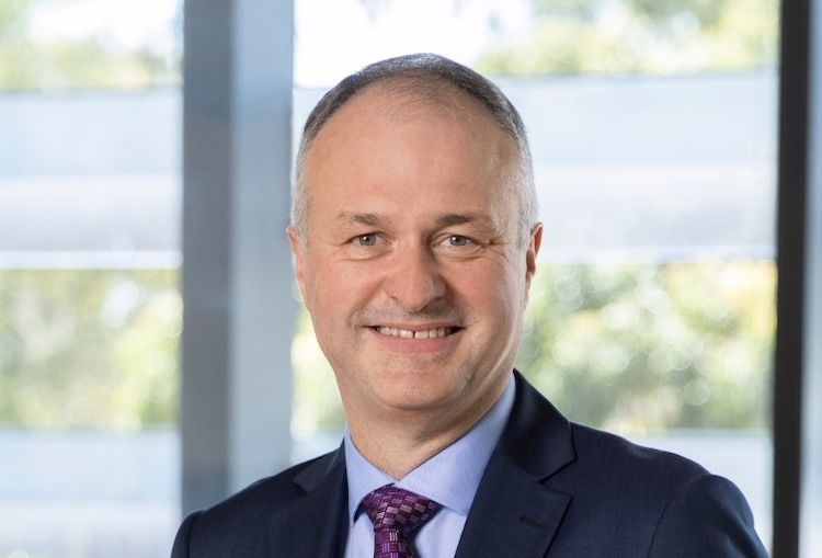Auto_Talent's tweet image. VACC announces Peter Jones as its new Chief Executive! 🚗🏆 Bringing extensive experience, Jones is set to lead the organisation into an exciting future for the automotive industry. 🔧✨ #VACC #Leadership #AutoNews

Read more: buff.ly/40xByeR