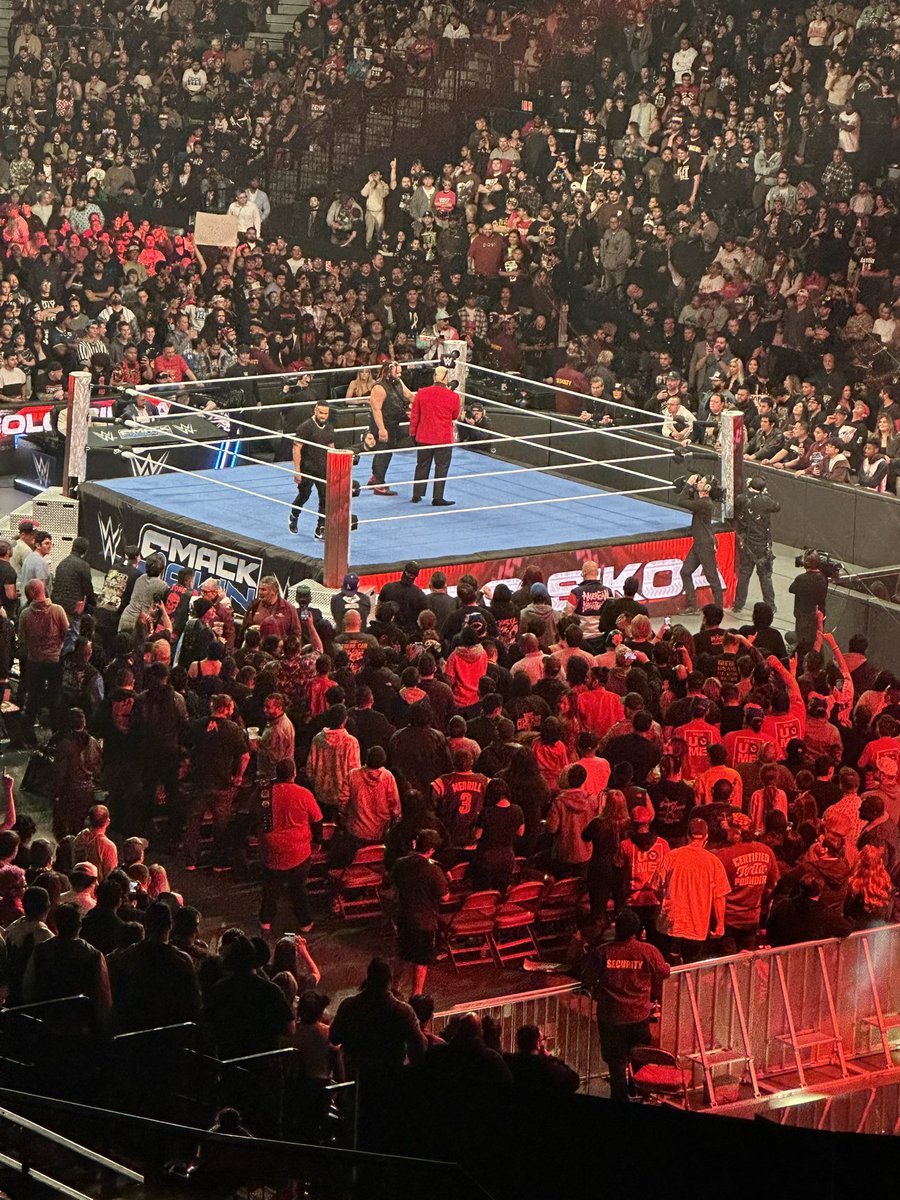 Guess where I am #SmackDown #wwe  <a href="/asianboi18/">lester tran</a>