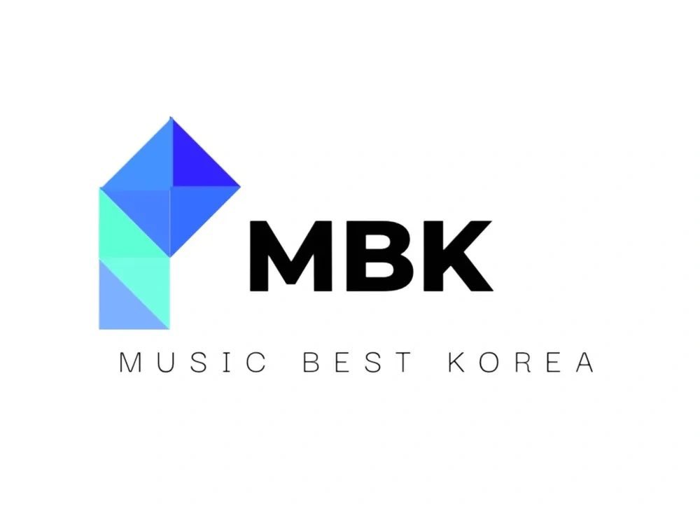 BVNDITBRASIL's tweet photo. A MBK Entertainment anunciou que a Seungeun assinou um contrato exclusivo com eles!

#BVNDIT https://t.co/pz356VBW9Q
