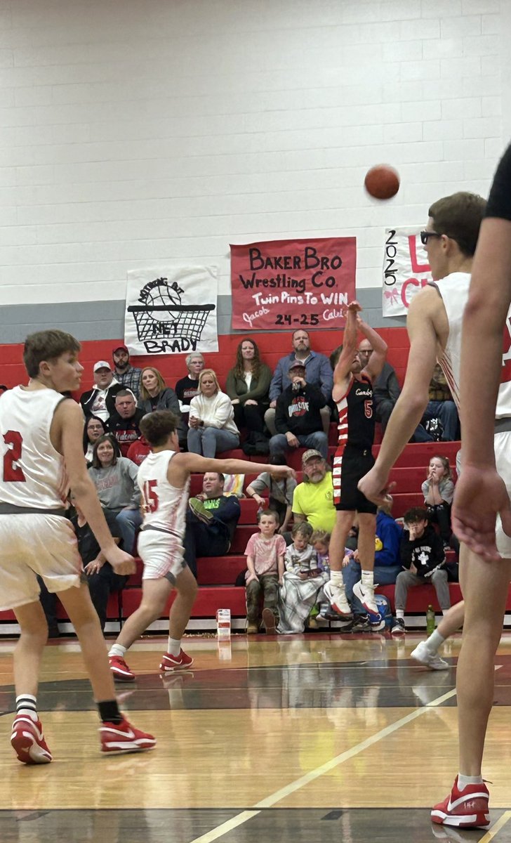 WJourney5's tweet photo. Once you start learning the L disappears #senior #2025senior #highschoolbasketball #collegebasketball #highschoolsenior #basketballgame #basketballplayer #basketballseason #motivation #gameday https://t.co/GytSzeSR25