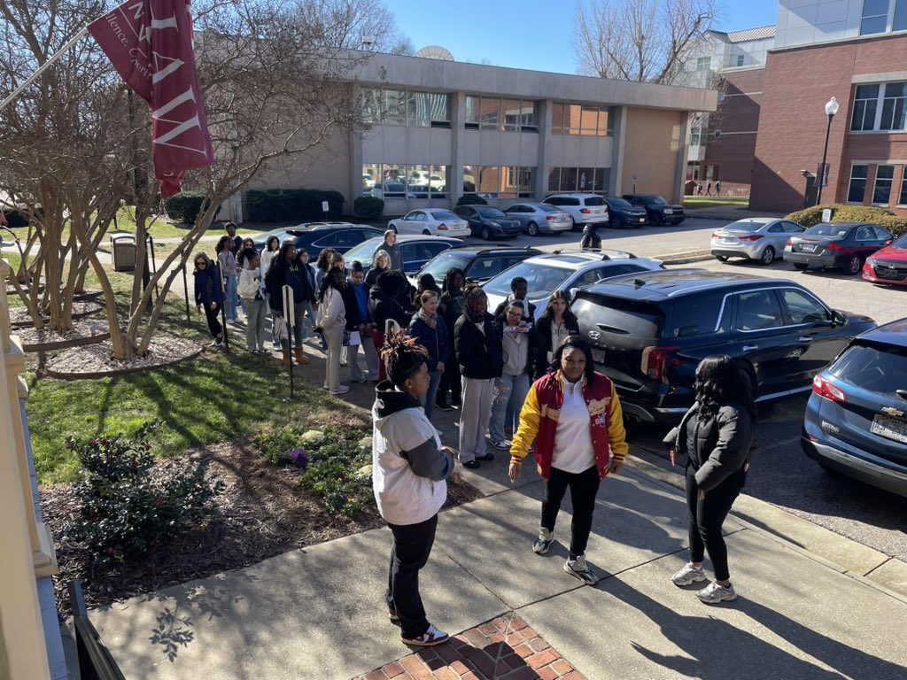 𝑫𝒓. 𝑴𝒂𝒓𝒊𝒂𝒉 𝑨. 𝑾𝒂𝒍𝒌𝒆𝒓 tweet media