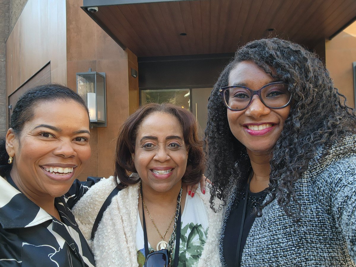 Catching up with #radonc 🌟at #NRG2025 winter meeting