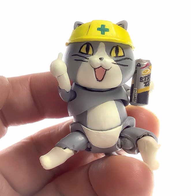 #唐突に手のひらサイズの模型を晒す見た人もやる 