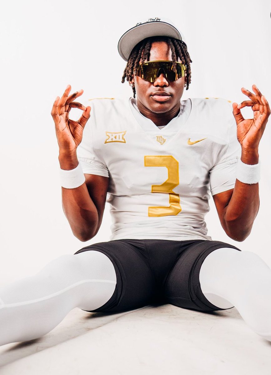 Zayden Gatling (@zaydengatling) on Twitter photo Blessed to say I have received a(n) offer from The University of Central Florida via <a href="/HarrisNOFLYZONE/">Brandon Harris Sr.</a> <a href="/STARSMP1/">Coach Oye Jr.</a> <a href="/CoachT_22/">Kevin Thompson</a> <a href="/coachjeff26/">Coach Celestin</a> <a href="/CoachBlasOL/">Coach Ryan Blaszczyk</a> <a href="/Mercier801/">Jason Mercier</a> <a href="/JerryRecruiting/">Rising Stars</a> <a href="/UCF_Football/">UCF Football</a> <a href="/Andrew_Ivins/">Andrew Ivins</a> Blessed to say I have received a(n) offer from The University of Central Florida via <a href="/HarrisNOFLYZONE/">Brandon Harris Sr.</a> <a href="/STARSMP1/">Coach Oye Jr.</a> <a href="/CoachT_22/">Kevin Thompson</a> <a href="/coachjeff26/">Coach Celestin</a> <a href="/CoachBlasOL/">Coach Ryan Blaszczyk</a> <a href="/Mercier801/">Jason Mercier</a> <a href="/JerryRecruiting/">Rising Stars</a> <a href="/UCF_Football/">UCF Football</a> <a href="/Andrew_Ivins/">Andrew Ivins</a>