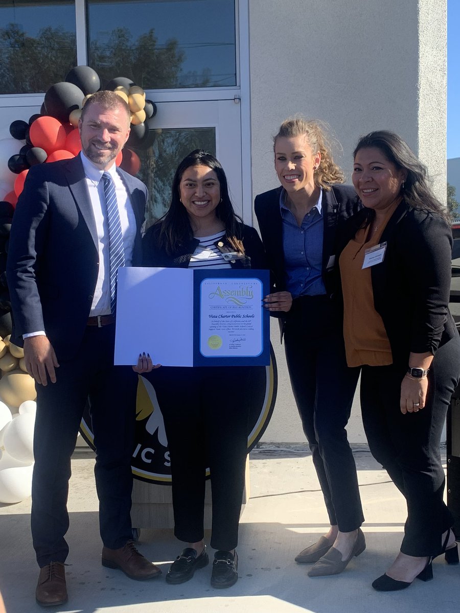 AsmValencia's tweet photo. ✂️ This week, #TeamValencia celebrated the grand opening of a new central office for Vista Charter Public Schools in Santa Ana. The new space will provide communal areas like office and conference rooms along with a patio for families and students.

#AD68 #CaliforniaAhead https://t.co/T1tdjGIf3p