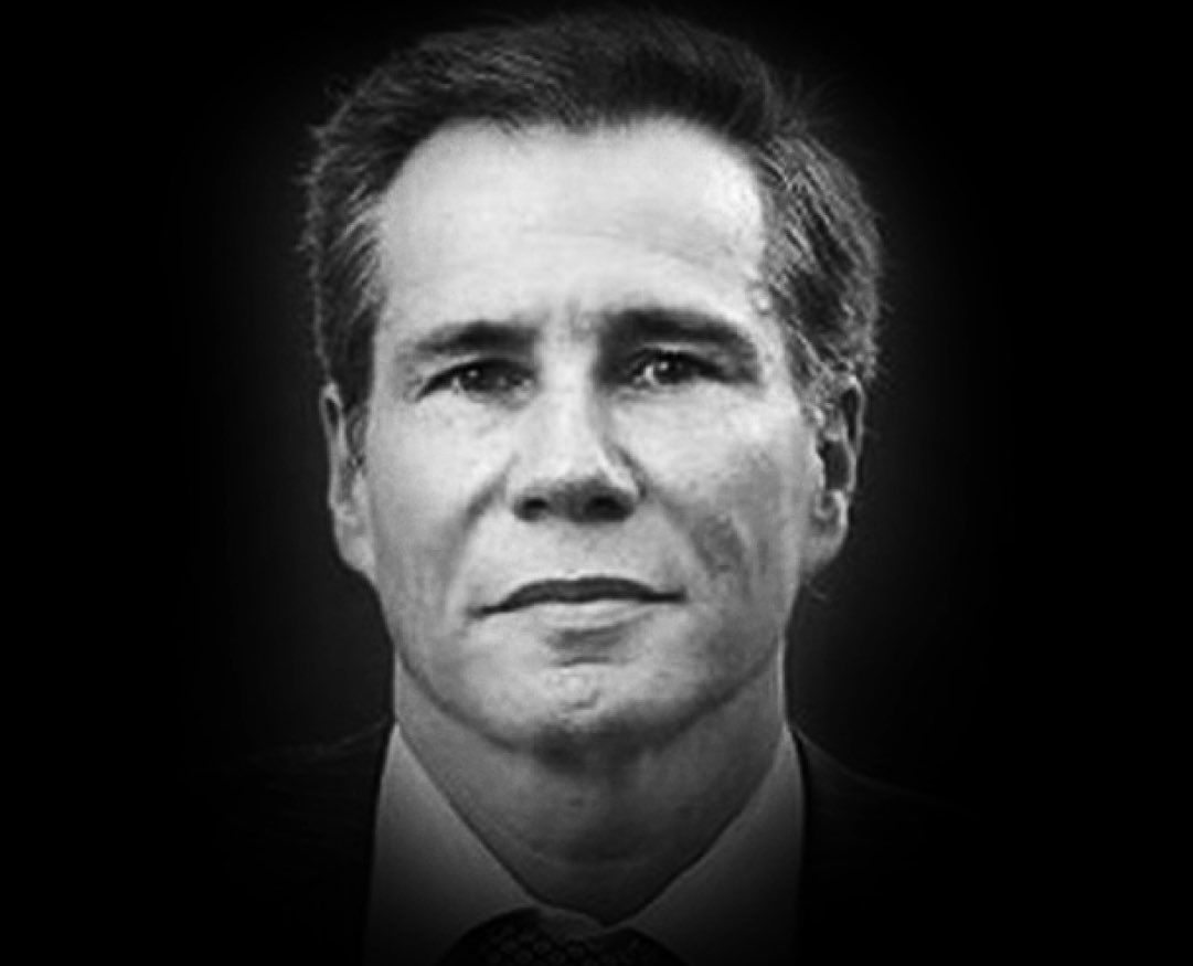 danilerer's tweet photo. MEMORIA, NISMAN 

A 10 años de su asesinato https://t.co/oiK6Uz9jHt