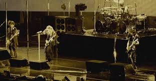 【2025年ラ01月18日 L'Arc-en-Ciel LIVE 2025 hyde BIRTHDAY CELEBRATION 会場販売グッズ解禁！】 

🔗生中継🇯🇵➤ bit.ly/l-arc-en-ciel-…

#LArcenCiel

#ラルク

#hydeBIRTHDAY

#ハイ誕祭2025