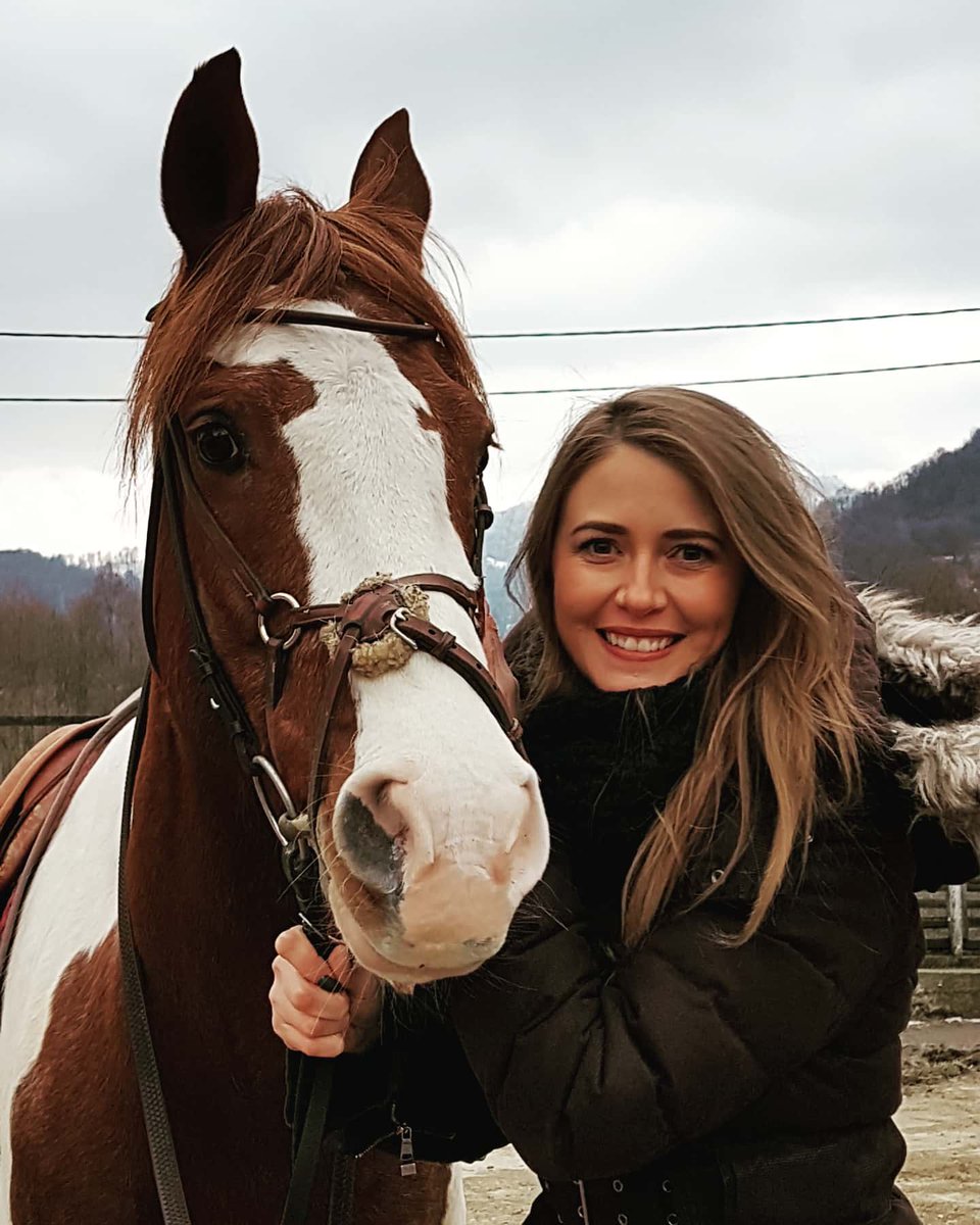 FlarshysmzWxE_'s tweet image. 