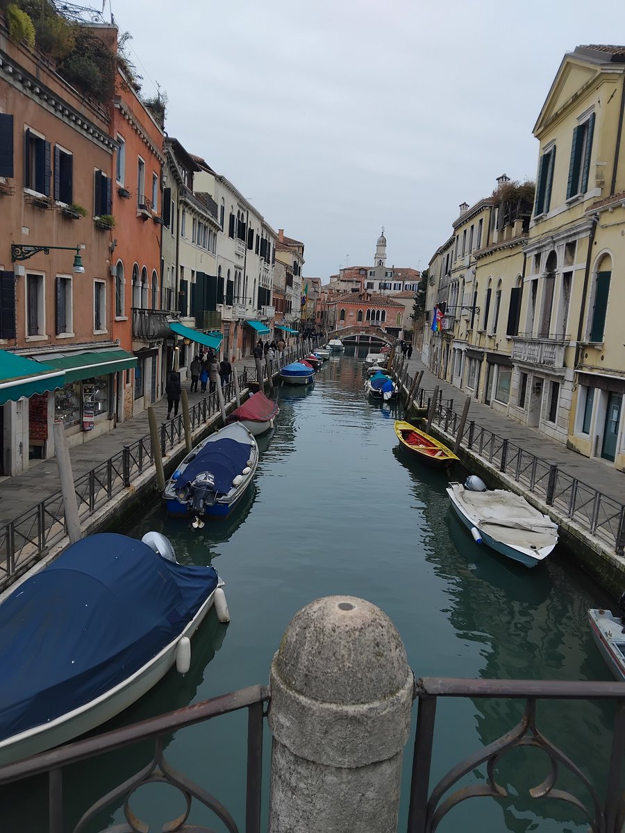 guayaperot's tweet photo. Venice https://t.co/Jn3Dqzz9U3
