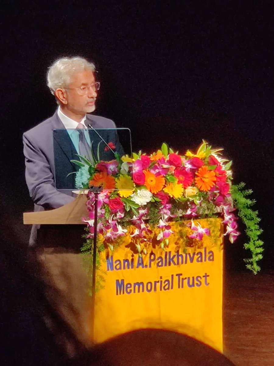 TSaukur's tweet image. I was delighted to have attended the session :))

Missed @IndusThink @SiddharthtSingh @HistoryAndIR @Amansetu1 🫠