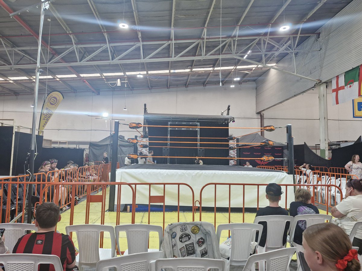 shaneshingles's tweet photo. Another night, another show @AlphaPWOfficial https://t.co/mFEZfIGqcl