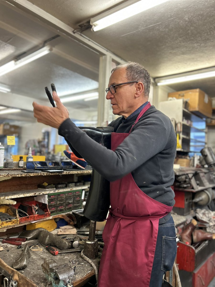 Hello Dorking tweet media