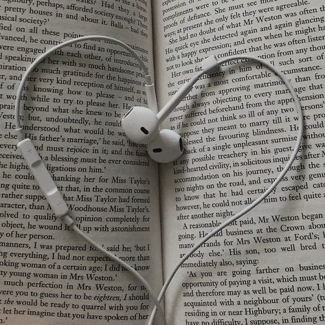 mads ᥫ᭡ tweet media