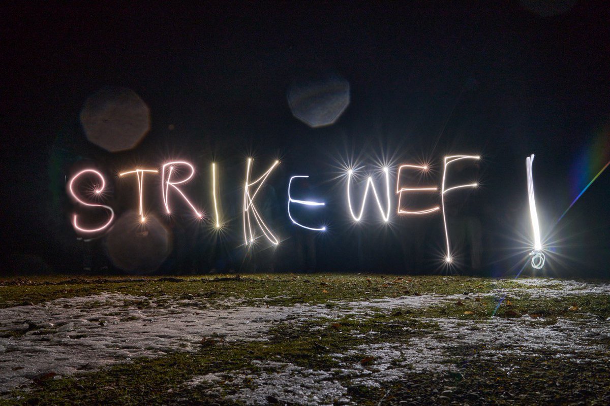 ende_gelande's tweet photo. #StrikeWEF
Today is another good day to crash neocolonial capitalism✊🏼 We are on our way to #Davos where we will bring our colourful protest to the streets during our protest hike and with actions of civil disobedience against this summit of injustice🔥 https://t.co/LRmV6PFqjl