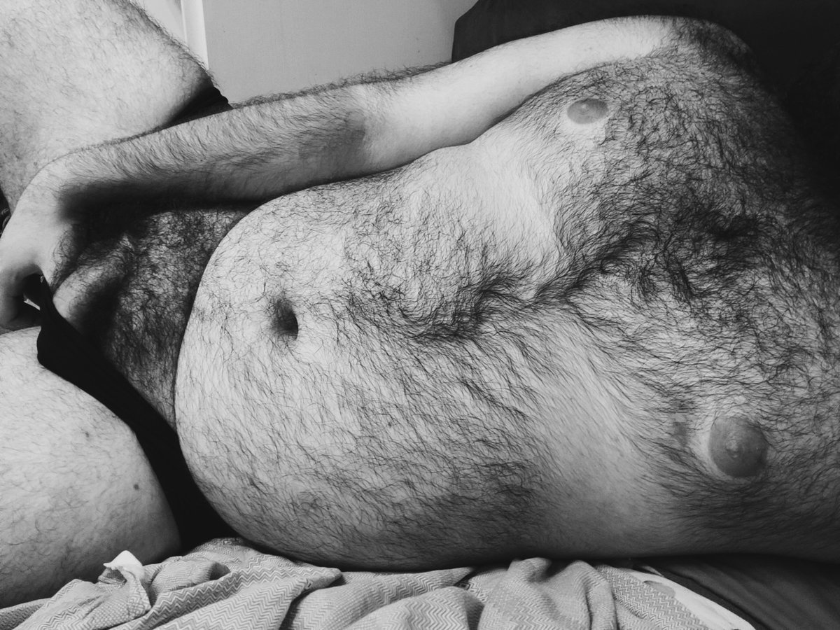 ClericOfSelune_'s tweet photo. Buongiorno 🦇 https://t.co/JmHQDQepGN