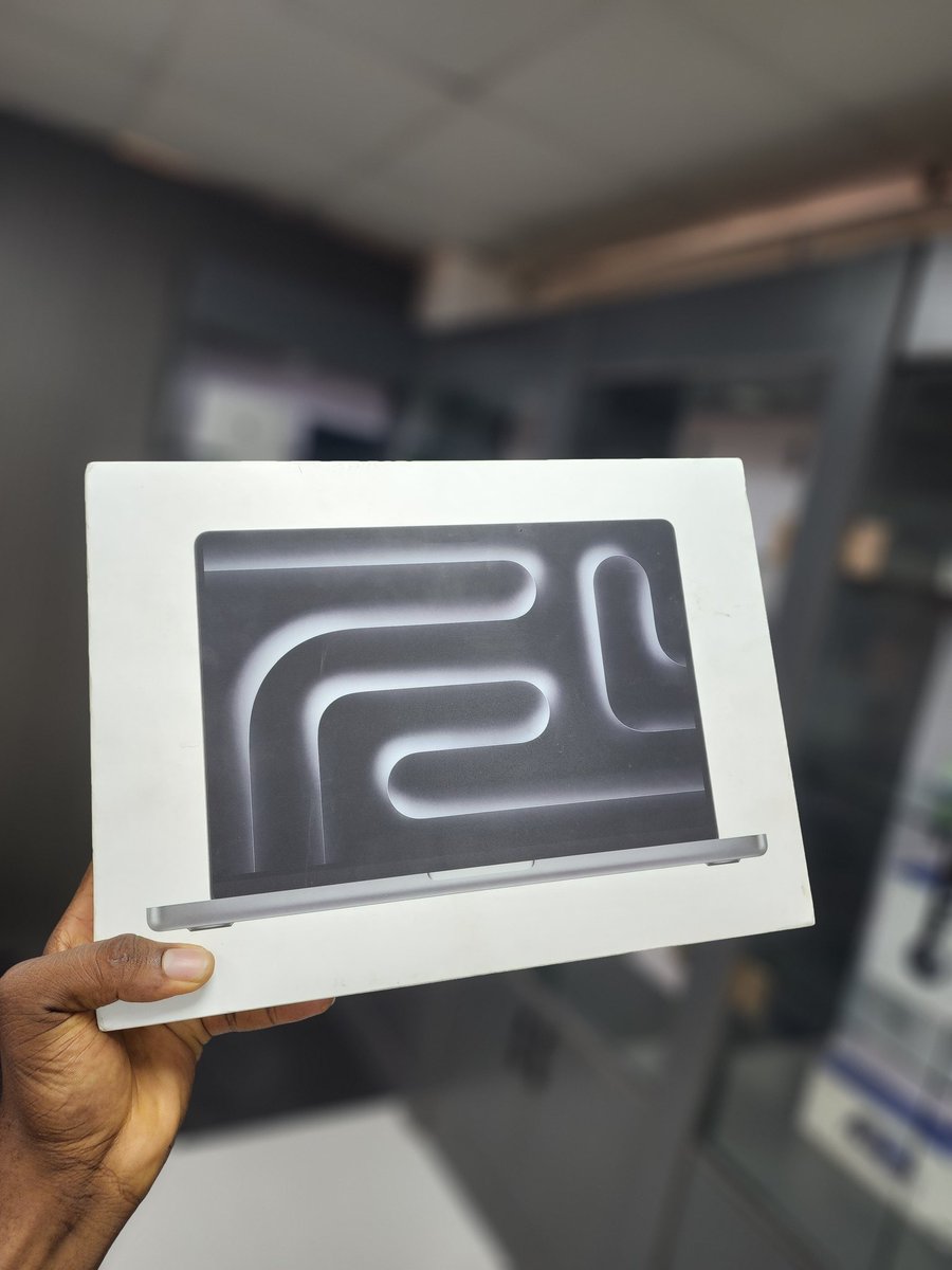 Mike__Ventures's tweet photo. Mac book pro m3 14-inch brand sealed... Available now !!!!

#Trump2025 #macbook #mikeventures 
#Laptop #gadgets https://t.co/6SOnxuQlRj