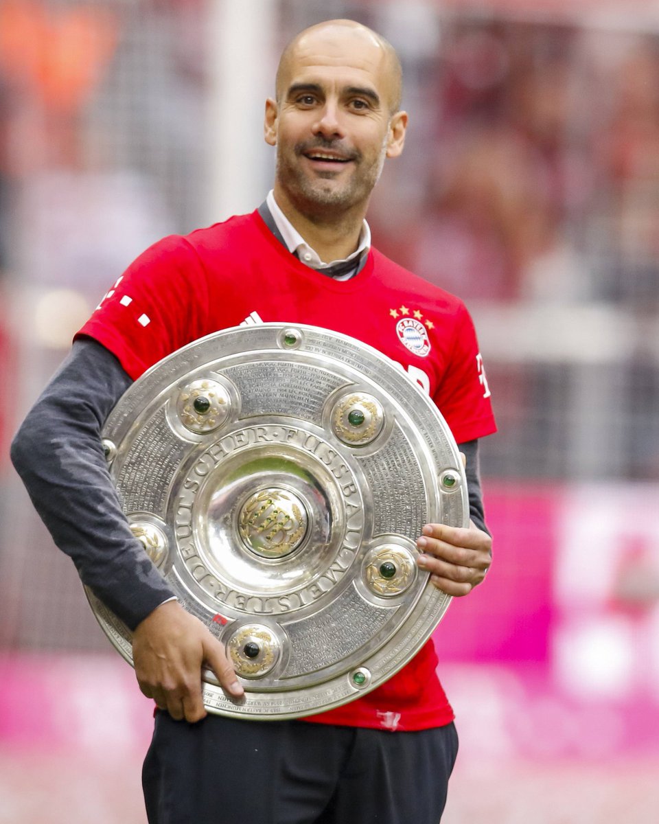 FCBayernEN's tweet photo. Best wishes to Pep Guardiola, who celebrates his 54th birthday today! 🥳👏 https://t.co/HpJCp6CBSl