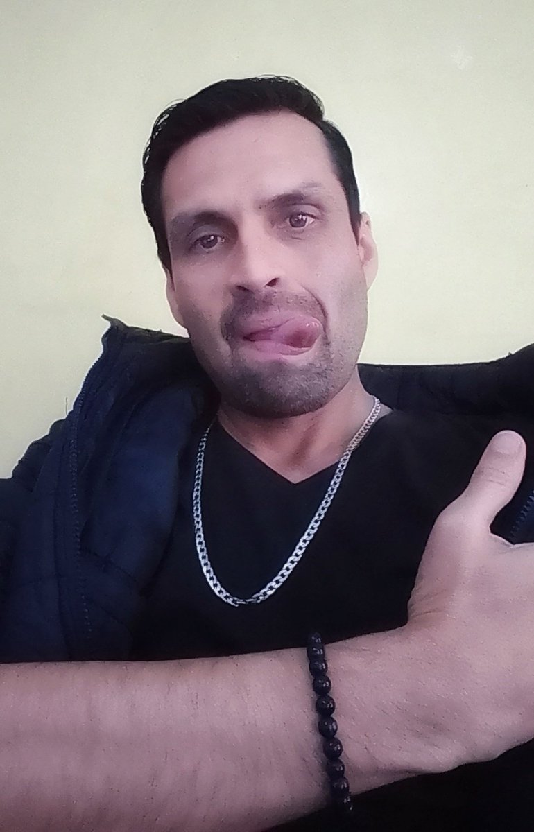 RoblesZeus0505's tweet photo. Excelente Viernes 🔥 https://t.co/94CxhBVQDc