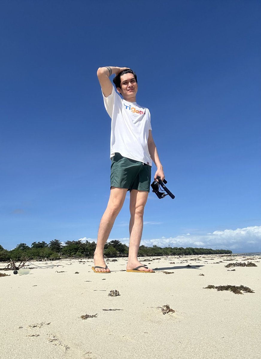 sixfoot_two's tweet photo. Just feeling the morning vibe! 

📍Siquijor https://t.co/v7uUX51i92