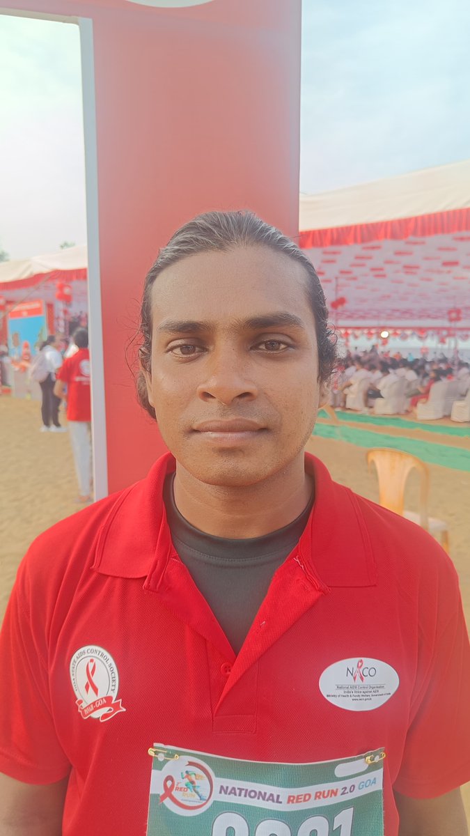 APSACS2020's tweet photo. Nareshfrom Andhra Pradesh got second prize in national 10k Red run marathon in Goa today in Third Gender catagory. #APSACS #IndiaFightsHIVandSTI #AIDS #AIDSFreeIndia #healthyindia #HIVFreeIndia #FightAgainstAIDS #indian #AndhraPradesh #health #Naco #healthcare https://t.co/9sgeB8pQgY