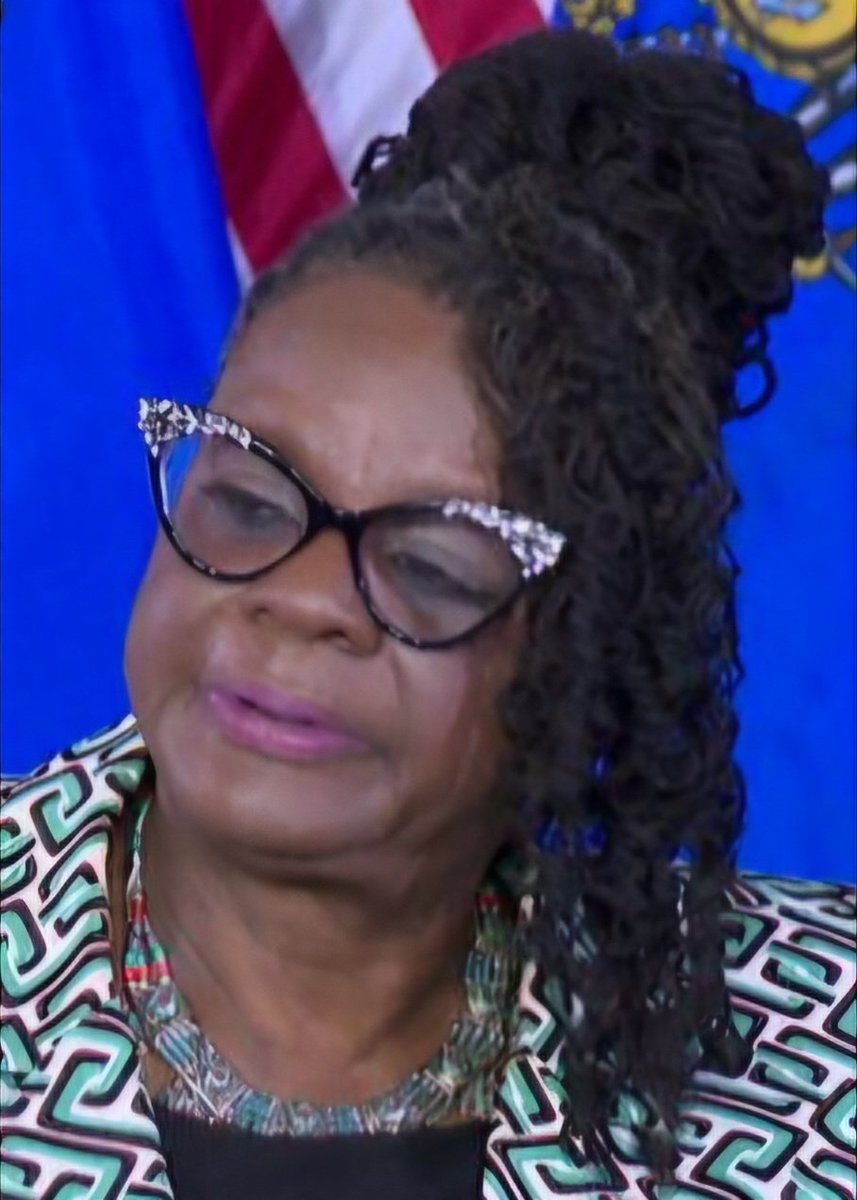DanielJMiller12's tweet photo. Meet Wisconsin Democrat @RepGwenMoore who voted NO to deport illegal alien rapists and child molesters. Shame her. https://t.co/7YCUANJCIy