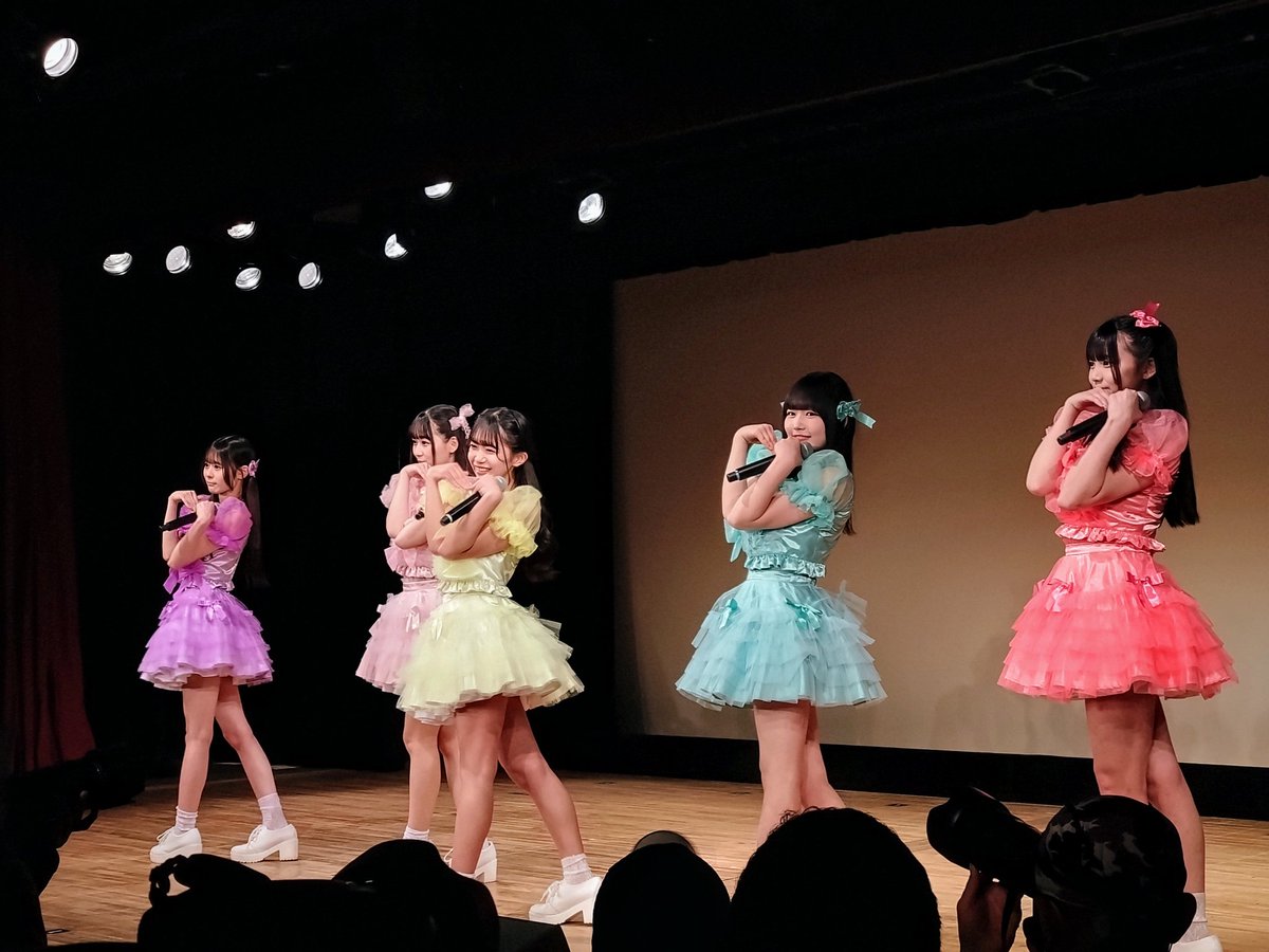 matsuryu0611's tweet image. アイゲキWEST Bブロック😇

#JumpingKiss
#ジャンキス
#RABBITHUTCH
#ラビハチ