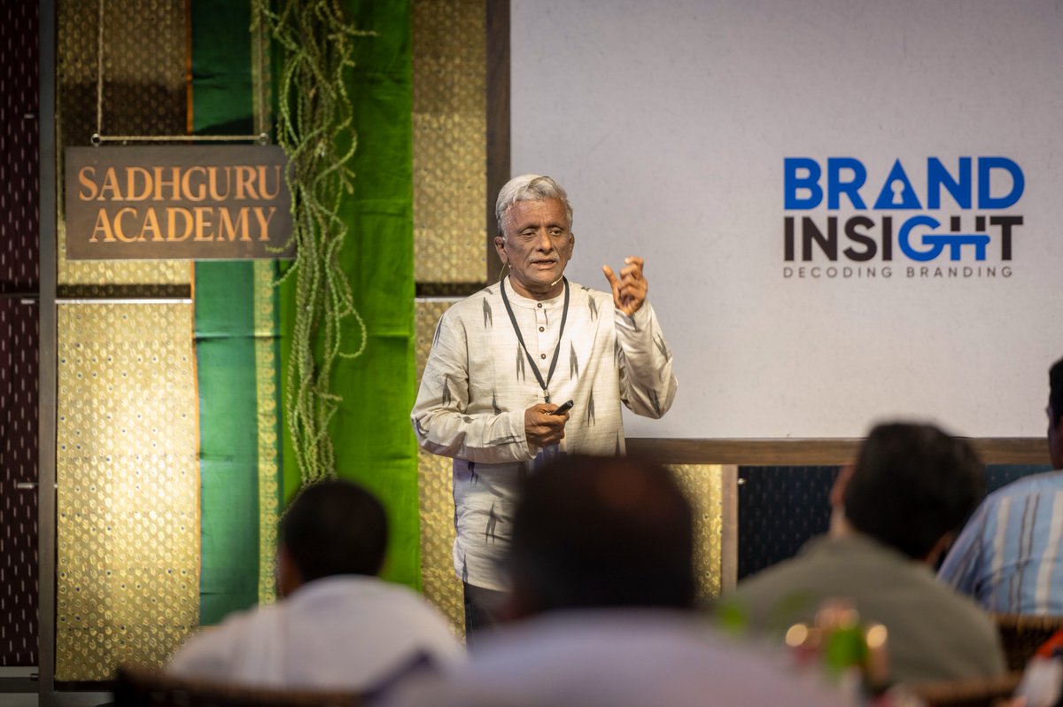 SadhguruAcademy's tweet image. Krishnan Subramanian, Principal Partner, Disruption Consulting, @TBWA 
&quot;Salesmen, dealers, DJs, canteen boys, teachers and obviously sociologists, psychologists, accommodations, film makers, editors, all of these people can tell you about your customers. Rather than say I need to…