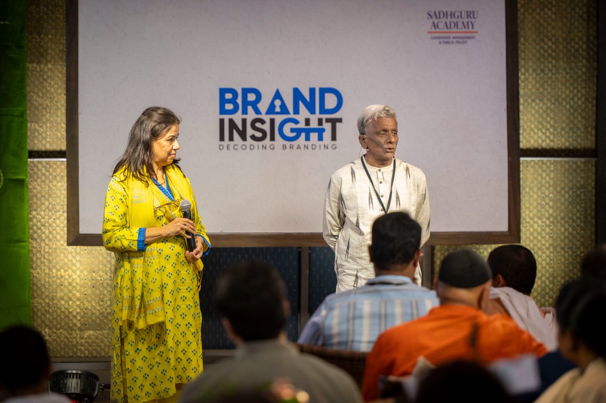 SadhguruAcademy's tweet image. Krishnan Subramanian, Principal Partner, Disruption Consulting, @TBWA 
&quot;Salesmen, dealers, DJs, canteen boys, teachers and obviously sociologists, psychologists, accommodations, film makers, editors, all of these people can tell you about your customers. Rather than say I need to…