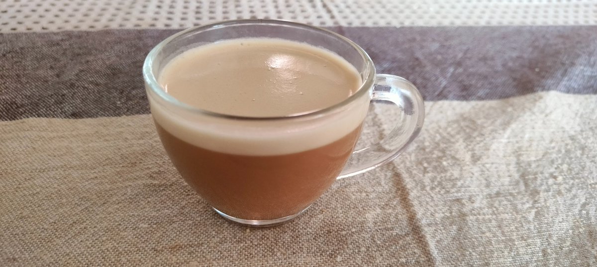 sree_n_r's tweet photo. Hazelnut flavoured bullet proof coffee with salt! ☕🧂
#SaltCoffee
#ArakuValleyCoffee
#GoodMorning https://t.co/7xUvmdHgqR