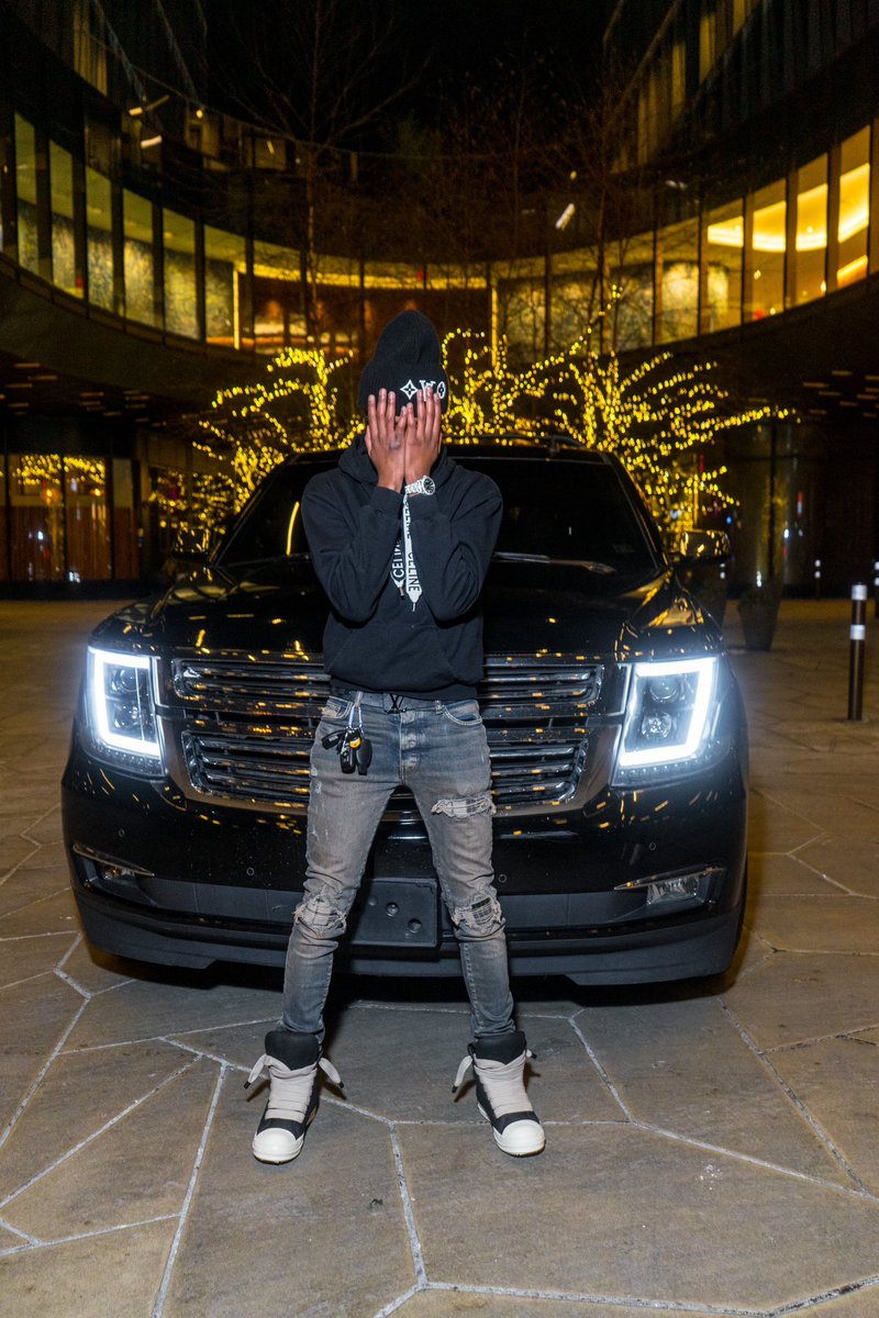 ranmyracksup's tweet photo. everything good when its good until its not got my mind on my money i aint thinkin bout no thot pose to keep it lowkey this b**** tryn get caught she know if she get caught wit 🅿️ its gon take her stock up #🥷🏦 https://t.co/q0BZhm2Lrx