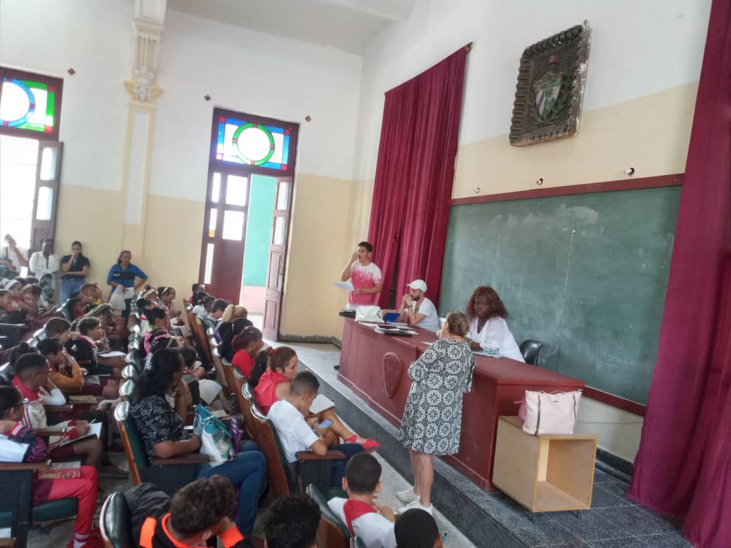 Realiza #PorAmorACentroHabana plenaria municipal con la OPJM para rendir merecido homenaje el próximo 28 de Enero a nuestro Héroe nacional José Marti a 172 años de su nacimiento. #MartiVive en las presentes y futuras generaciones.#ConLaFuerzaDeLaUnidad #LaHabanaViveEnMí