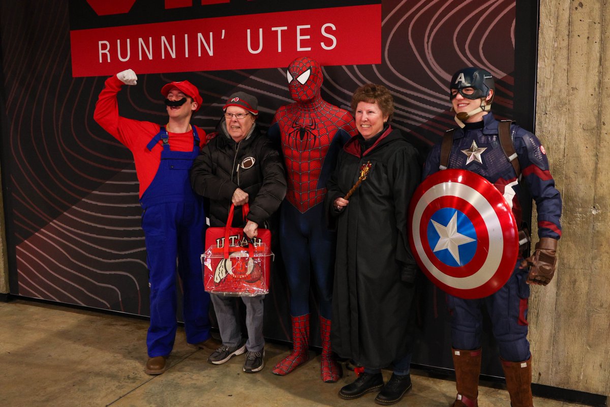 Character night for <a href="/UtahGymnastics/">Utah Gymnastics</a> was a hit ❤️