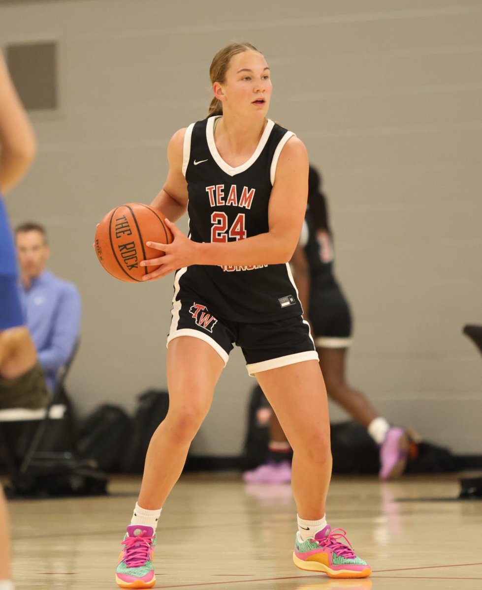 Team Wisconsin Girls (@teamwinoll) on Twitter photo Huge night from our 2027s!
<a href="/MileyCovey/">Miley Covey</a> (New Richmond) w/ 31
<a href="/KlingbeilT70876/">Taylor Klingbeil</a> (Medford) w/ 28
<a href="/AddisonSchmidt_/">Addison Schmidt</a> (Rice Lake) w/ 21
<a href="/JordanOhman24/">Jordan Ohman</a> (Menomonie) w/ 19
<a href="/JaedynZdroik/">Jaedyn Zdroik</a> (Pacelli) 13p, 10a, 11r, 9s
Big time performances from some of the best sophomores in the state! Huge night from our 2027s!
<a href="/MileyCovey/">Miley Covey</a> (New Richmond) w/ 31
<a href="/KlingbeilT70876/">Taylor Klingbeil</a> (Medford) w/ 28
<a href="/AddisonSchmidt_/">Addison Schmidt</a> (Rice Lake) w/ 21
<a href="/JordanOhman24/">Jordan Ohman</a> (Menomonie) w/ 19
<a href="/JaedynZdroik/">Jaedyn Zdroik</a> (Pacelli) 13p, 10a, 11r, 9s
Big time performances from some of the best sophomores in the state!
