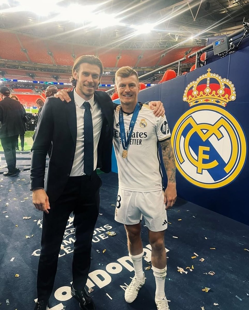 Kross y Bale. Que par de Cracks!!🐐

Grandes Recuerdos de Ambos ❤️ 

Hala Madrid!🤍