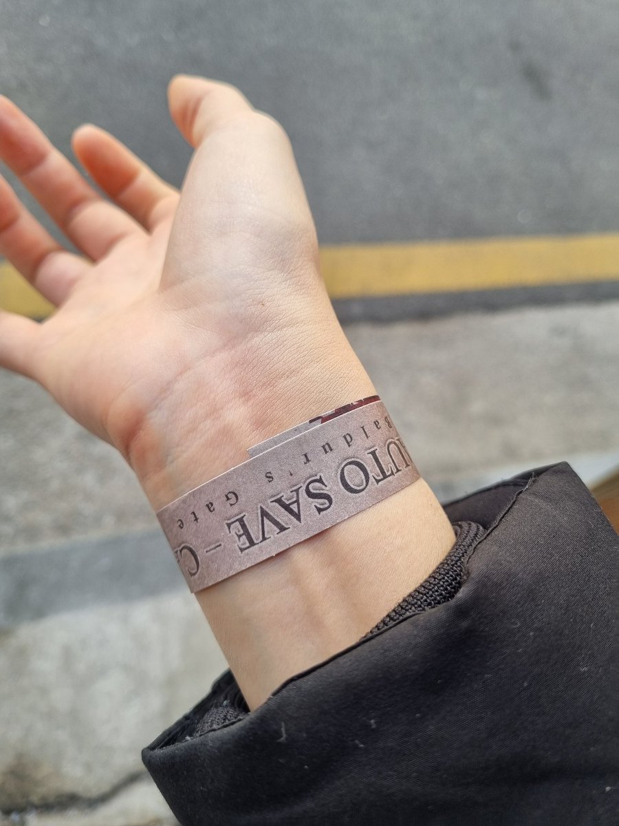 홀연히 왔다갑니다..^^