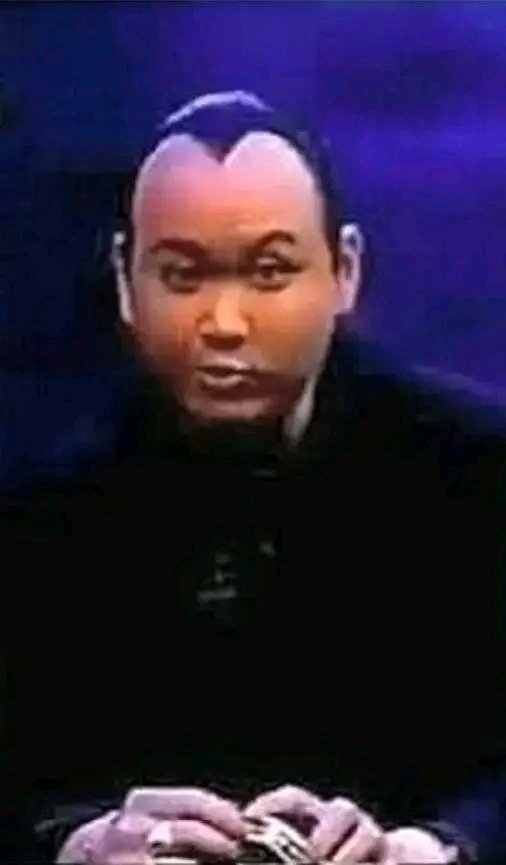 AndriHarsa's tweet photo. @Pai_C1 Botak gak punya otak 😁🤪 https://t.co/wpeRMNZPeH