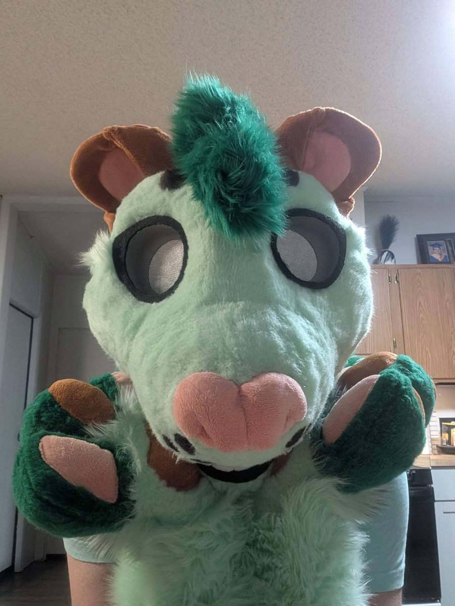 My sweet baby, mint is finally alive!!! Thanks to <a href="/AStormyBoi/">AStormyBoi</a> for bringing him to life!!! ❤️❤️❤️❤️❤️