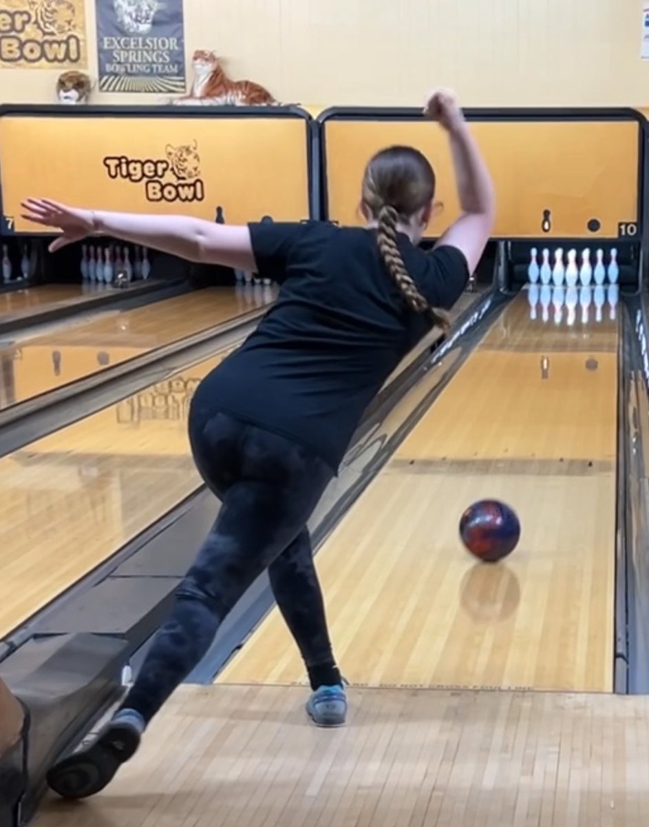 averiebourne300's tweet photo. I will reach my goal. @bowlifi @Youth_bowling #bowlifi #gobowling #pwba #bowling https://t.co/72usRNWL21