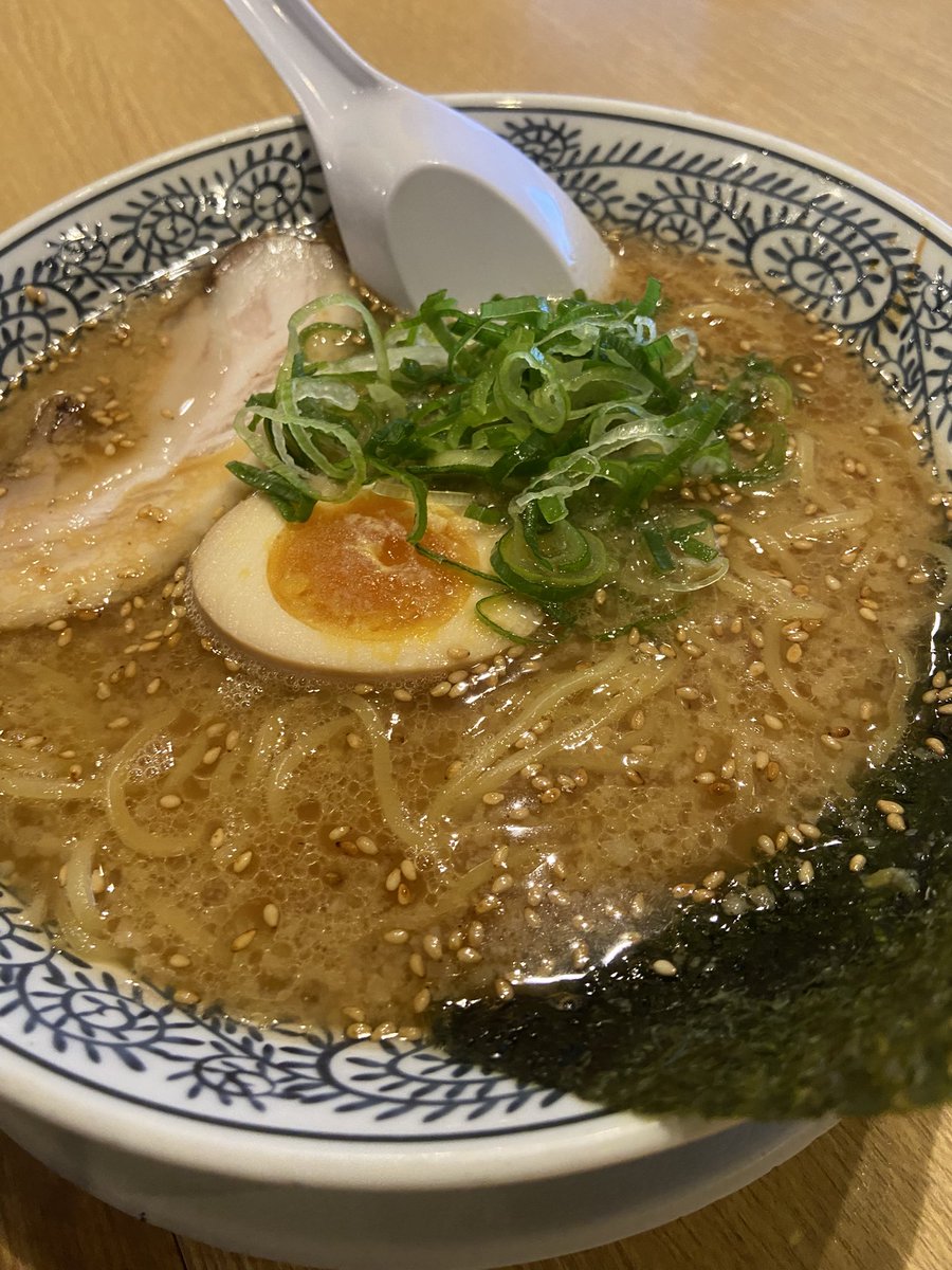 KUHi63wiS's tweet photo. ドカ食い気絶する https://t.co/PNApIBBHgI
