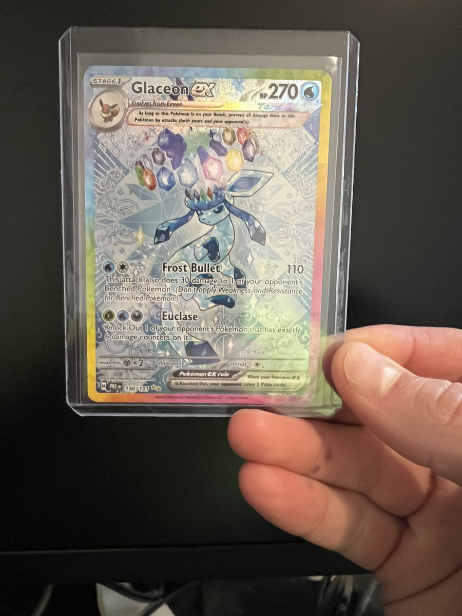 #prismaticevolution release day! Hope everyone was able to get some packs! Good luck! 🥳