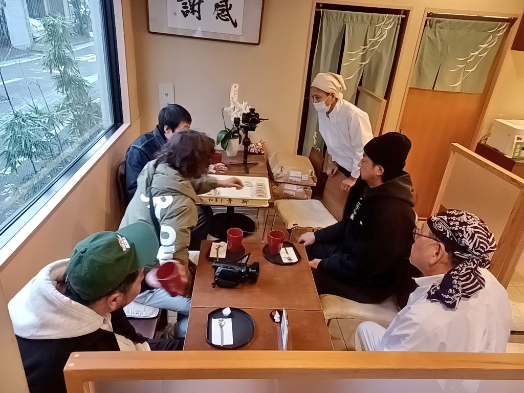 kasukabeNEXT's tweet photo. NEXPRESS Vol.21
配布スタート！
表紙を飾っていただいたのは
SATOSHIさん（アパレルブランド RUDIE’S 代表）https://t.co/65y8IL7RJ1
春日部駅周辺の約４００店舗、市内デパート・ショッピングモールに設置されていますので、ぜひ手に取ってご覧ください。
#春日部
#NEXPRESS
#かすかべプラスワン https://t.co/6gbrbLvMAT