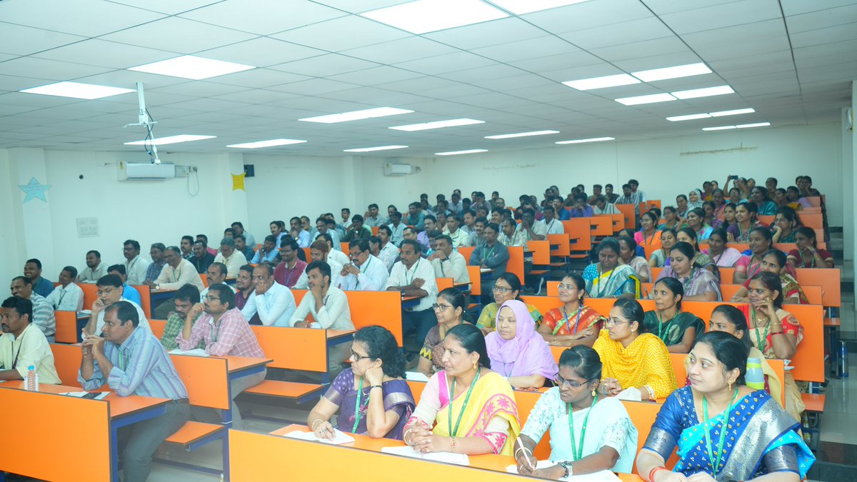 ksrmceofficial's tweet image. Day 2 of Five Day FDP on OBE and Teaching learning practices 

#obe #outcomebasededucation #fdp #ksrm #ksrmce #kandulagroups #engineering #kadapa #aicte #jntua #IntiativesofMHRD #ugc #iic #apsche #ksrmfdp