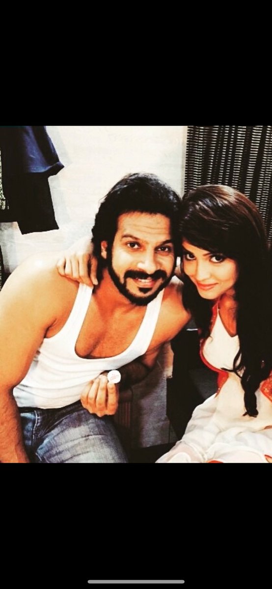 adaa khan (@adaa1nonly) on Twitter photo All the best Mehraaaa !! You’ve played it with your heart and soul.♥️🏆
Go Shine 💫
#BiggBoss18 #KaranVeerMehra
<a href="/KaranVeerMehra/">Karan Veer Mehra</a> All the best Mehraaaa !! You’ve played it with your heart and soul.♥️🏆
Go Shine 💫
#BiggBoss18 #KaranVeerMehra
<a href="/KaranVeerMehra/">Karan Veer Mehra</a>