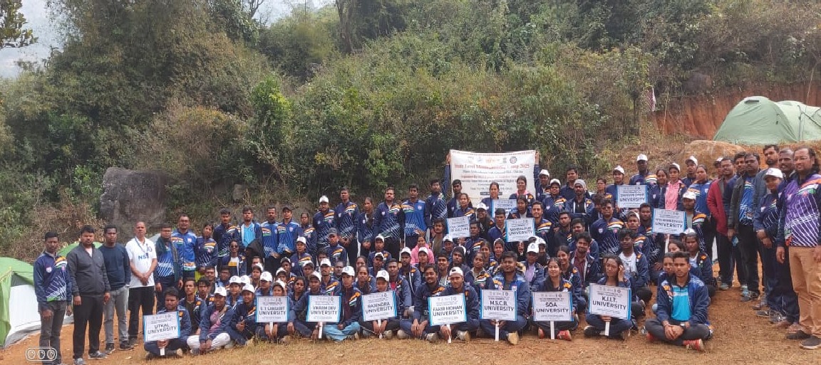 NssBureau's tweet photo. The camp concluded with a trek to the summit and a plastic cleanup drive, promoting environmental responsibility. Vice-Chancellor Prof. Geetanjali Dash and dignitaries praised the volunteers' resilience and leadership. https://t.co/l4ptLDsmSJ
