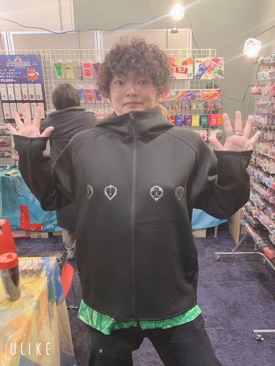 大人気L-styleパーカー🐻 L-styleブースにて好評販売中です😆 『今日は